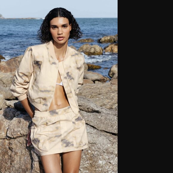 ZARA WOMEN BEIGE TIE-DYE CROPPED BOMBER  SIZE S NWT - Picture 1 of 7